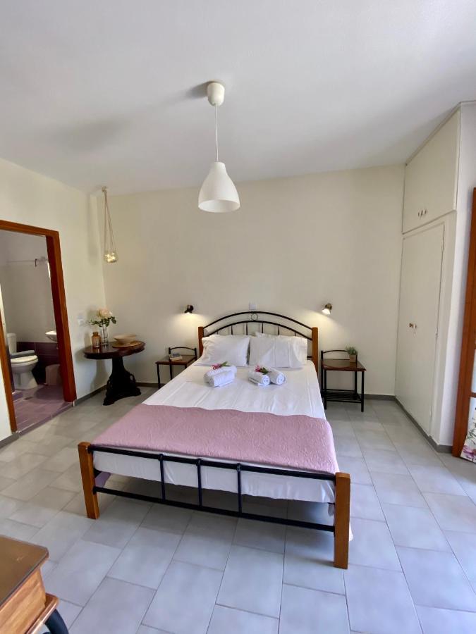 Lemon Tree Apartments A D Аргостолион Екстериор снимка