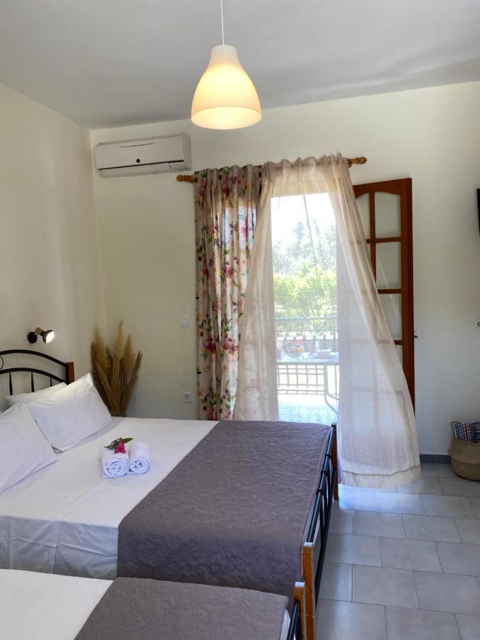 Lemon Tree Apartments A D Аргостолион Екстериор снимка