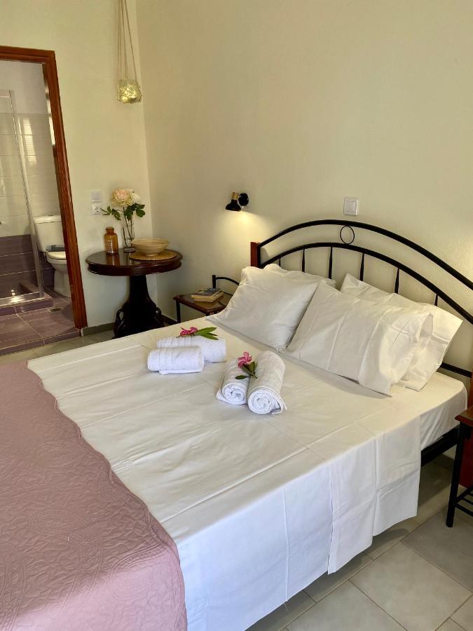 Lemon Tree Apartments A D Аргостолион Екстериор снимка
